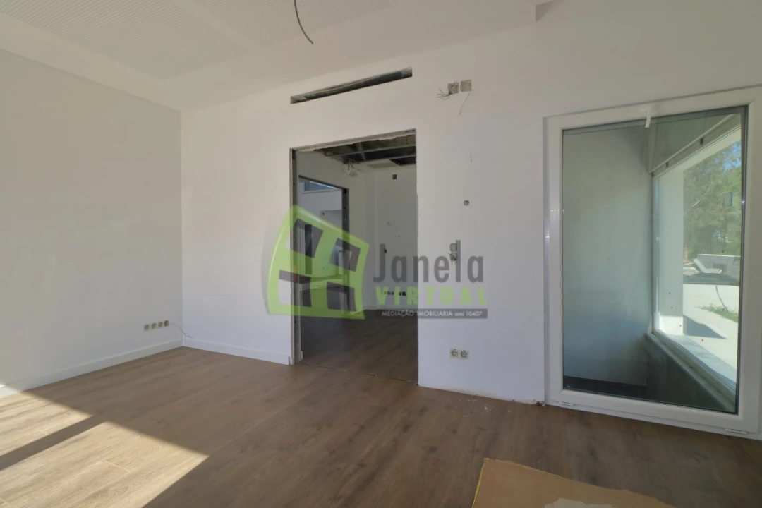 Moradia T3 para Venda em Charneca de Caparica e Sobreda Foto 12