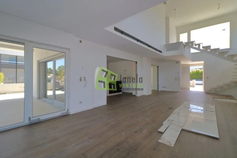 Moradia T3 para Venda em Charneca de Caparica e Sobreda Foto 9