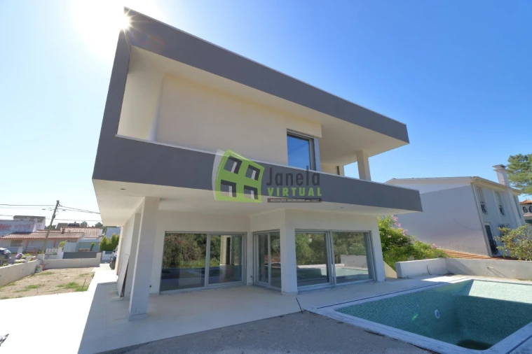 Moradia T3 para Venda em Charneca de Caparica e Sobreda Foto 36