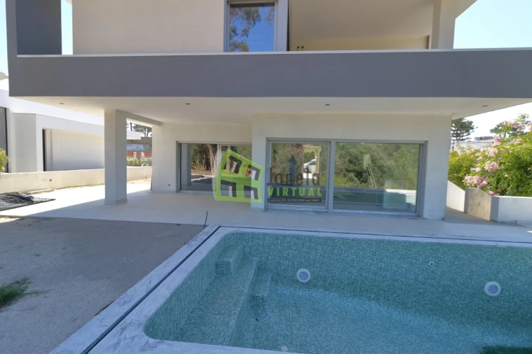 Moradia T3 para Venda em Charneca de Caparica e Sobreda Foto 38