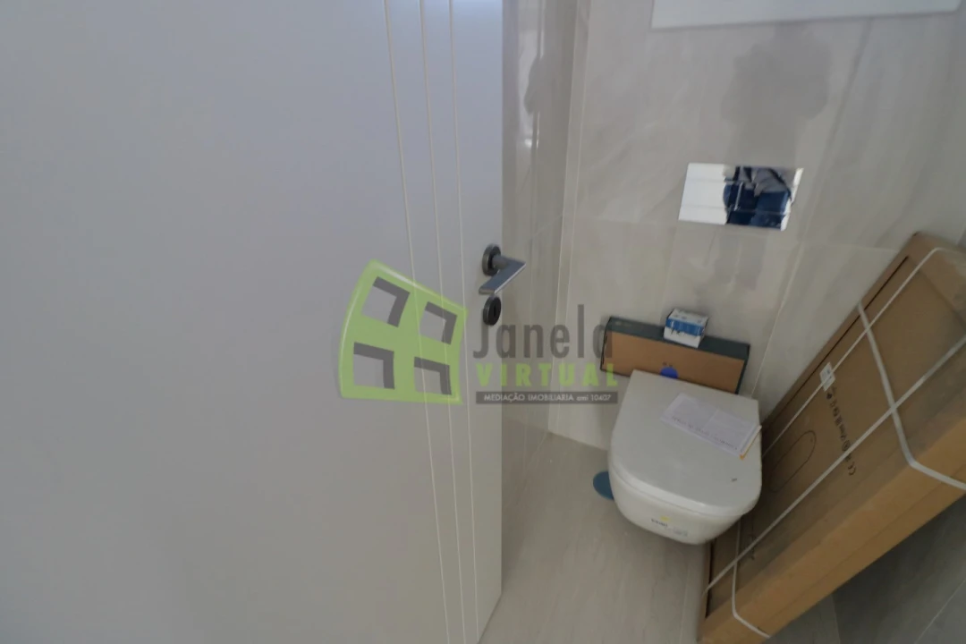 Moradia T4 para Venda em Quinta do Anjo Foto 27