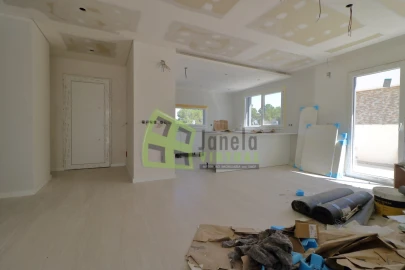 Moradia T4 para Venda em Quinta do Anjo