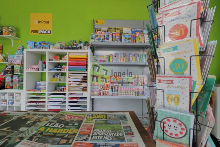 Loja para Venda em Seixal, Arrentela e Aldeia de Paio Pires Foto 8