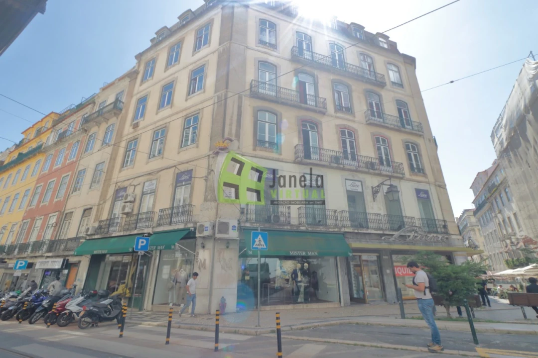 Prédio para Venda em Santa Maria Maior Foto 5