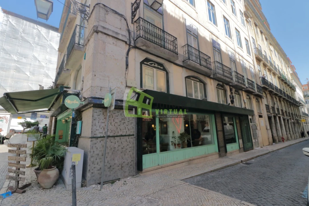 Prédio para Venda em Santa Maria Maior Foto 14