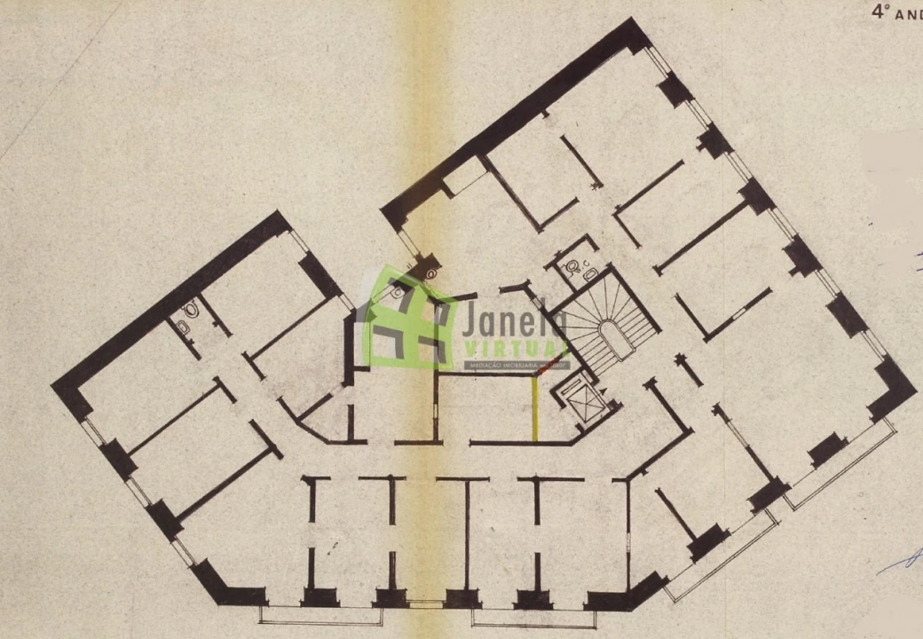 Prédio para Venda em Santa Maria Maior Planta 5