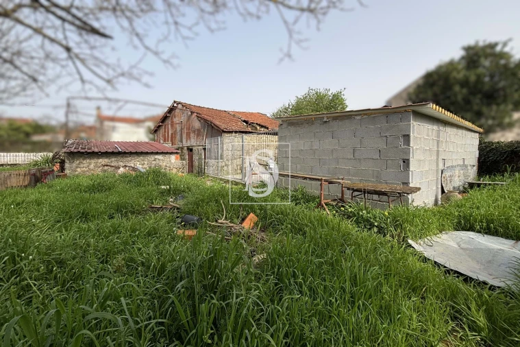 Moradia T3 para Venda em Dardavaz Foto 32