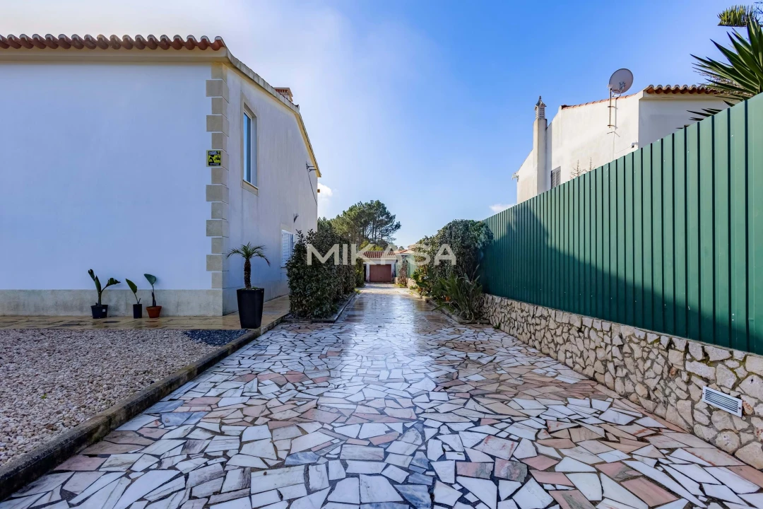 Moradia T4 para Venda em Aljezur Foto 7