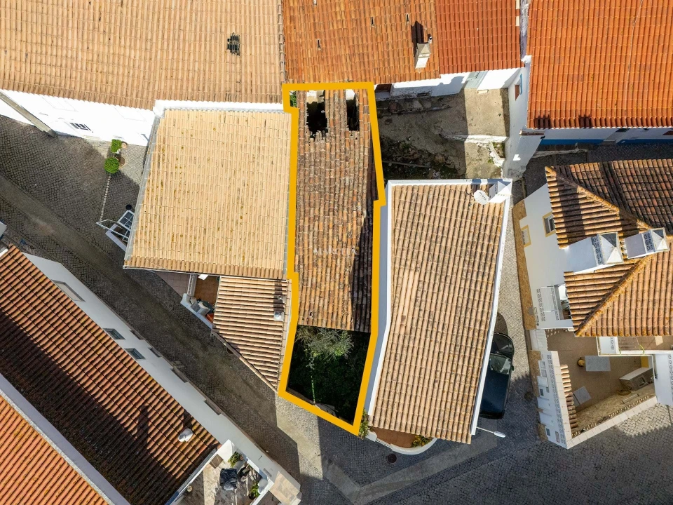 Moradia T2 para Venda em Bordeira Foto 6