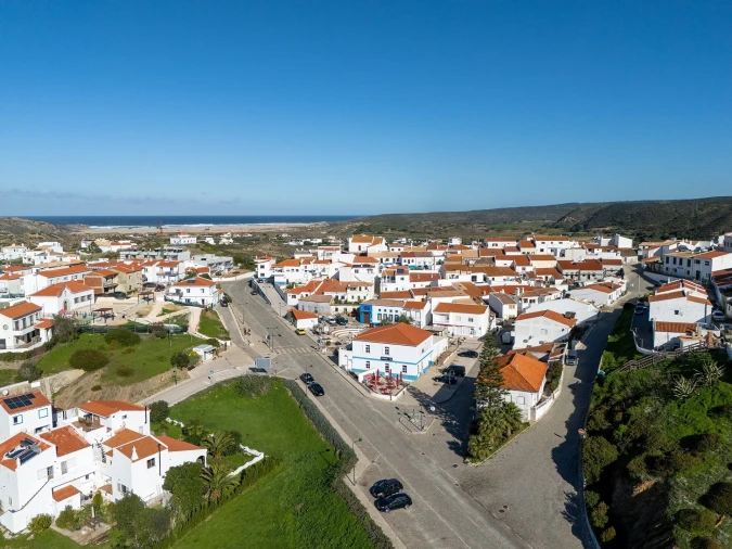 Moradia T2 para Venda em Bordeira Foto 7