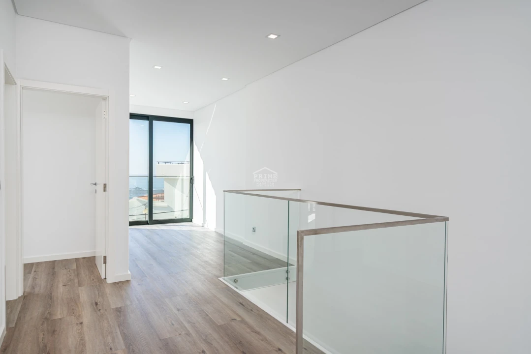 Moradia T3 para Venda em Funchal (Santa Luzia) Foto 12