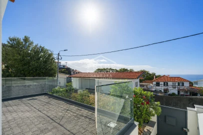 Moradia T3 para Venda em Funchal (Santa Luzia)