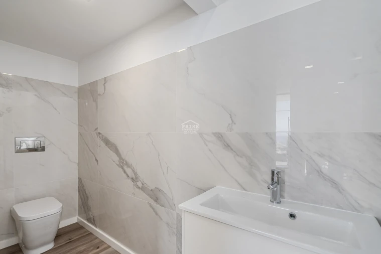 Moradia T3 para Venda em Funchal (Santa Luzia) Foto 9