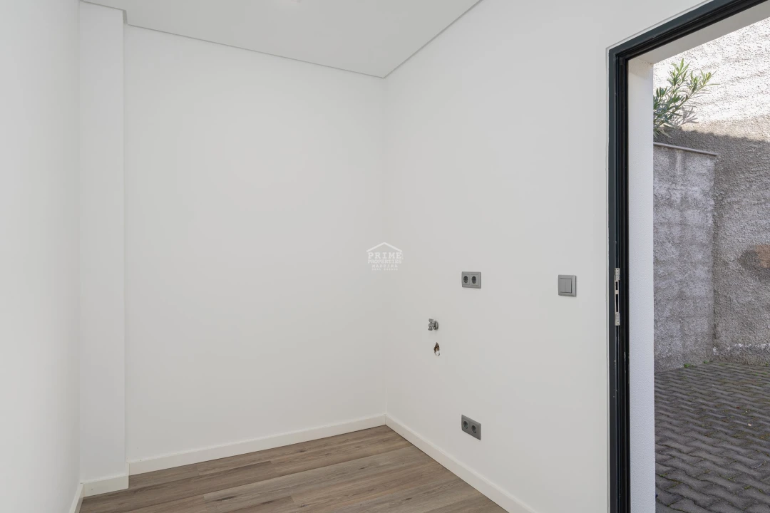 Moradia T3 para Venda em Funchal (Santa Luzia) Foto 11