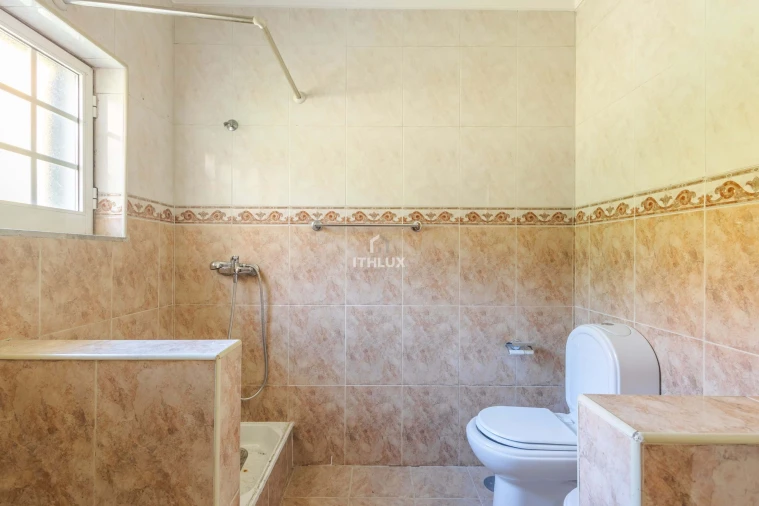 Moradia T4 para Venda em Vila Boa de Quires e Maureles Foto 21