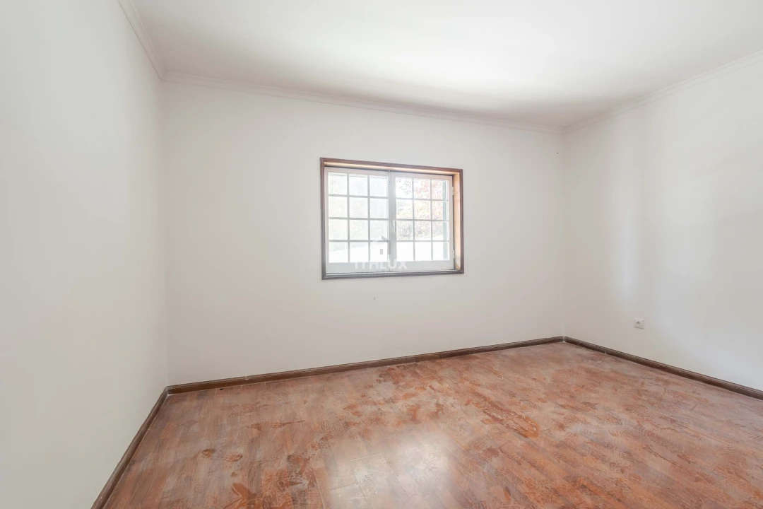 Moradia T4 para Venda em Vila Boa de Quires e Maureles Foto 11