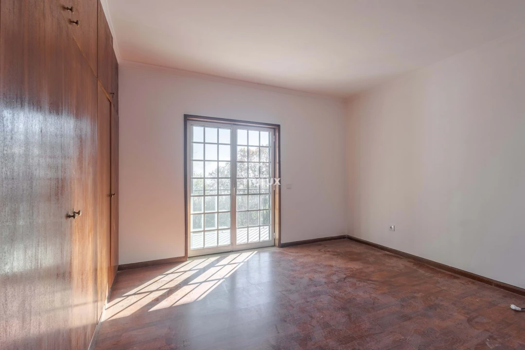 Moradia T4 para Venda em Vila Boa de Quires e Maureles Foto 9