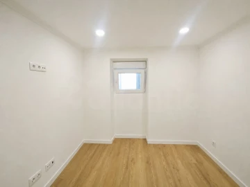 Apartamento T2 para Venda em São Vicente