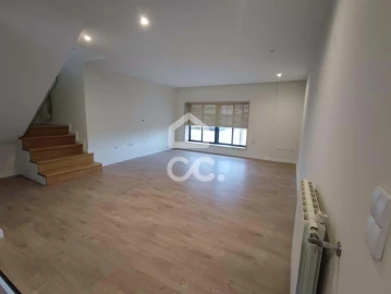 Apartamento T3 para Venda em Canidelo