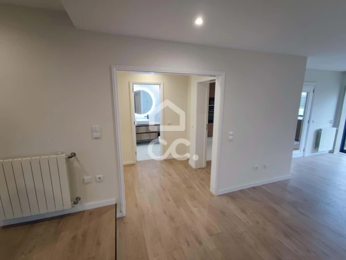 Apartamento T3 para Venda em Canidelo Foto 5