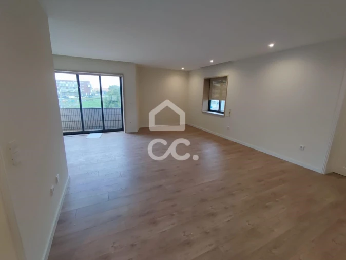 Apartamento T3 para Venda em Canidelo Foto 15