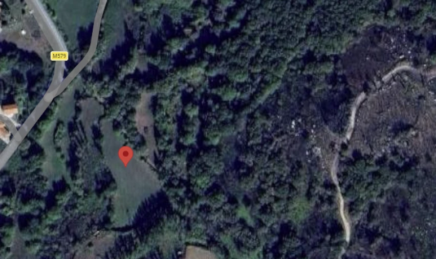 Terreno para Venda em Campelo e Ovil