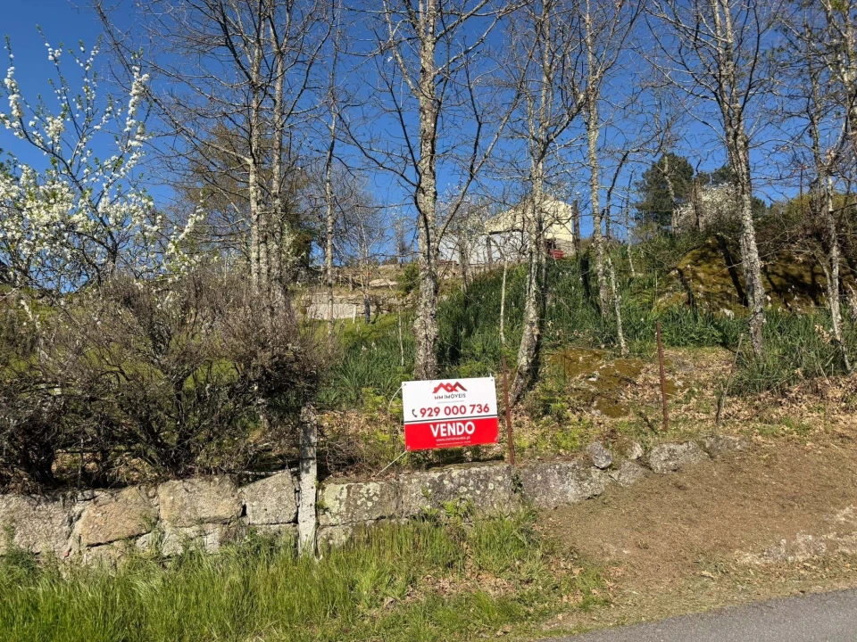 Terreno para Venda em Gove Foto 1