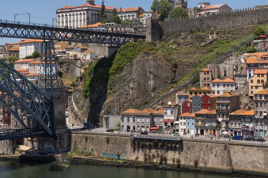 Prédio para Venda em Cedofeita, Santo Ildefonso, Sé, Miragaia, São Nicolau e Vitória Foto 18