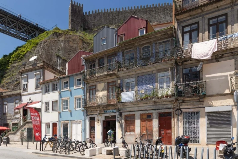 Prédio para Venda em Cedofeita, Santo Ildefonso, Sé, Miragaia, São Nicolau e Vitória Foto 23