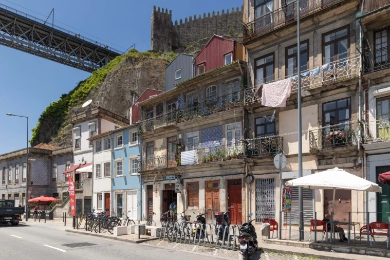 Prédio para Venda em Cedofeita, Santo Ildefonso, Sé, Miragaia, São Nicolau e Vitória Foto 2