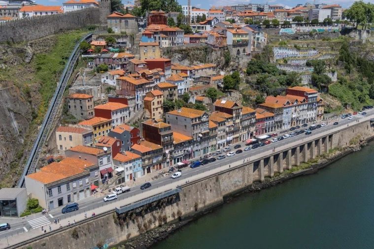 Prédio para Venda em Cedofeita, Santo Ildefonso, Sé, Miragaia, São Nicolau e Vitória Foto 19