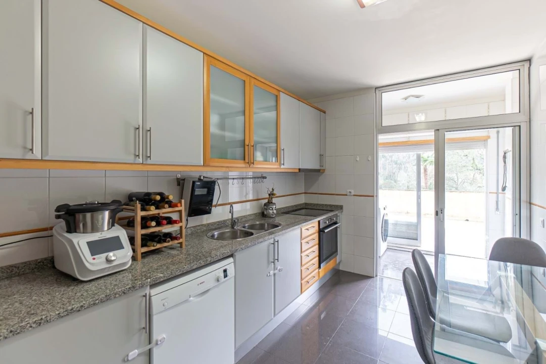 Apartamento T2 para Venda em Valongo Foto 15