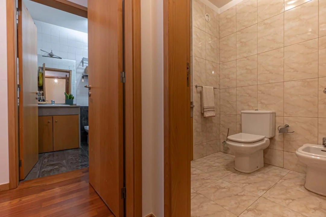 Apartamento T2 para Venda em Valongo Foto 23