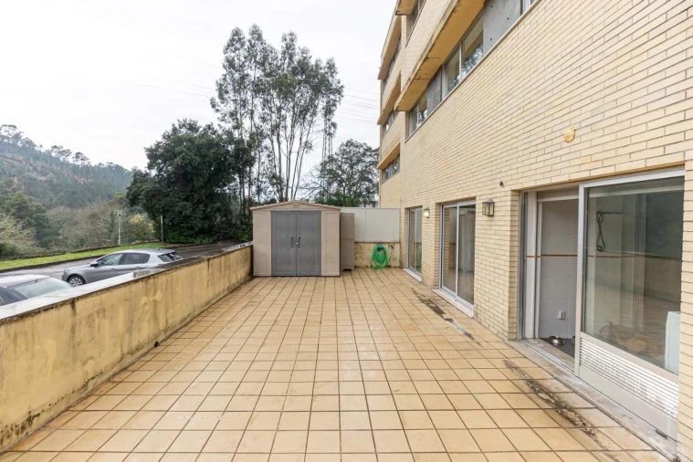 Apartamento T2 para Venda em Valongo Foto 32