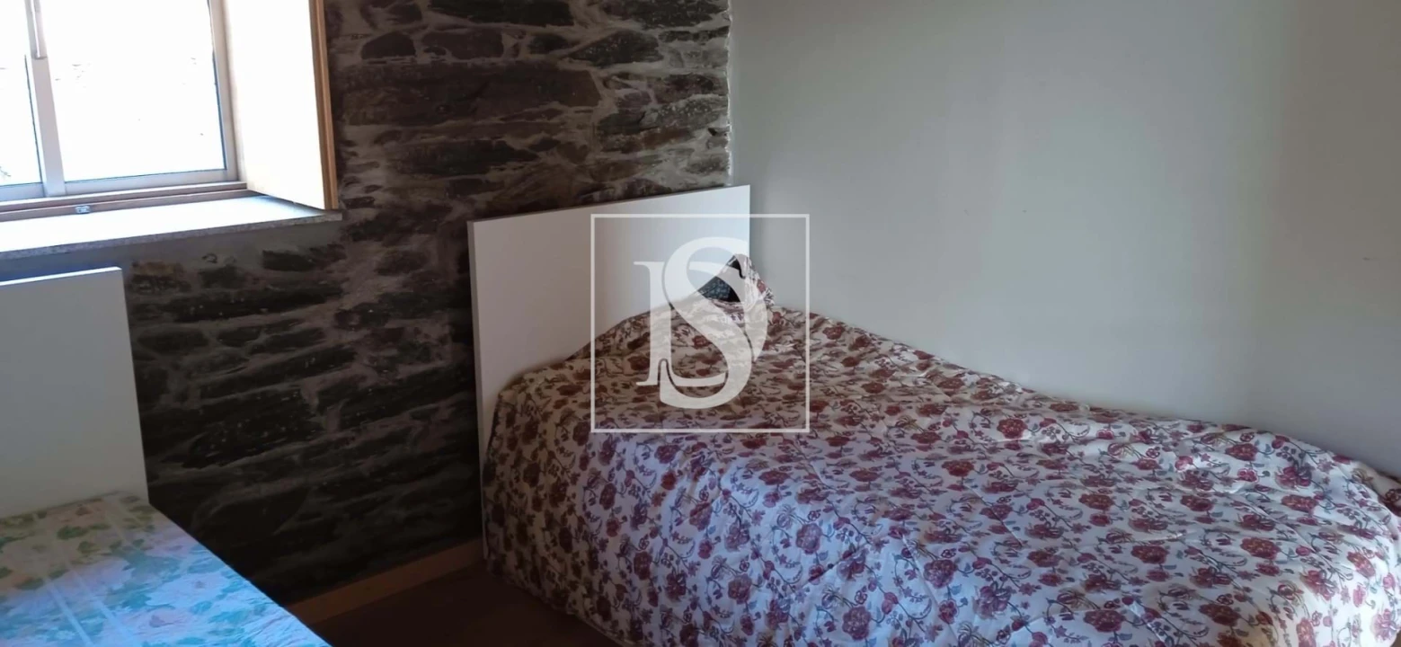 Prédio para Venda em Pinhão Foto 11