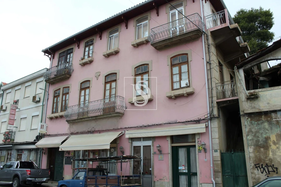 Prédio para Venda em Pinhão Foto 1