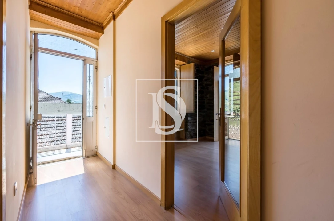 Prédio para Venda em Pinhão Foto 9