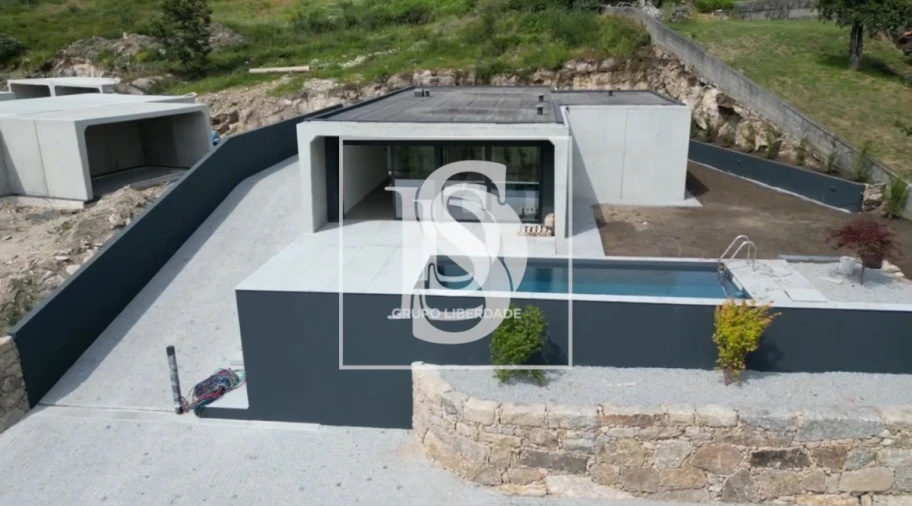 Moradia T3 para Venda em Leitões, Oleiros e Figueiredo Foto 27