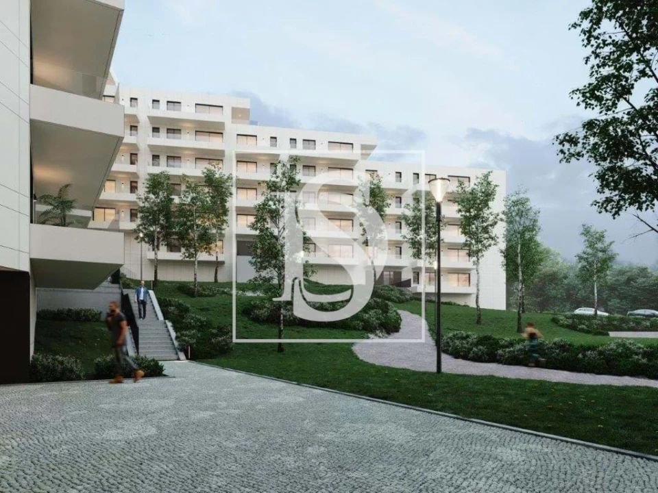 Apartamento T4 para Venda em Lordelo do Ouro e Massarelos Foto 3