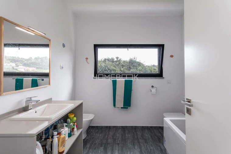 Moradia T3 para Venda em Colares Foto 26