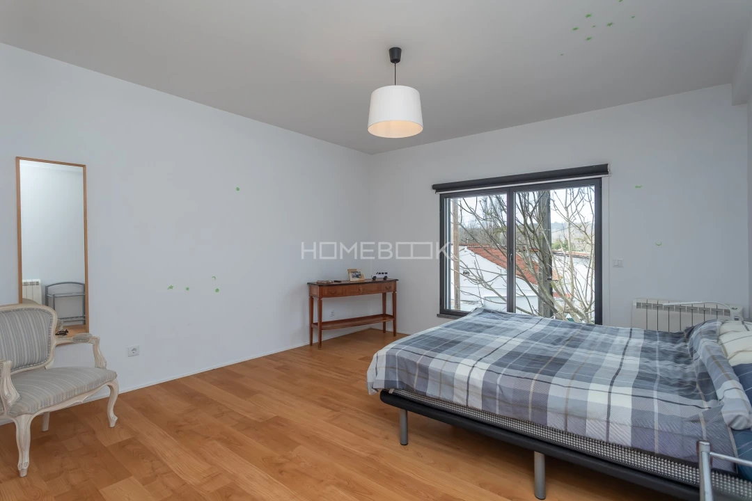 Moradia T3 para Venda em Colares Foto 16