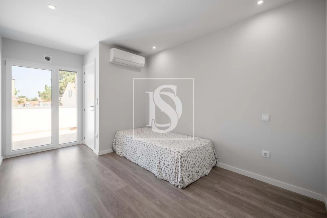 Moradia T3 para Venda em Quinta do Conde Foto 50