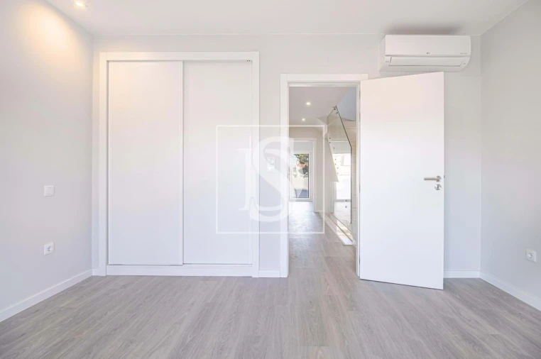 Moradia T3 para Venda em Quinta do Conde Foto 19