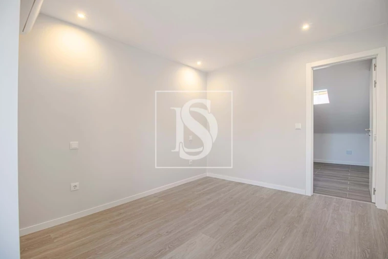 Moradia T3 para Venda em Quinta do Conde Foto 20