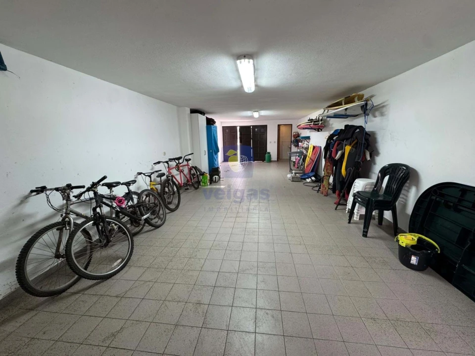 Moradia T4 para Venda em Ferrel Foto 28