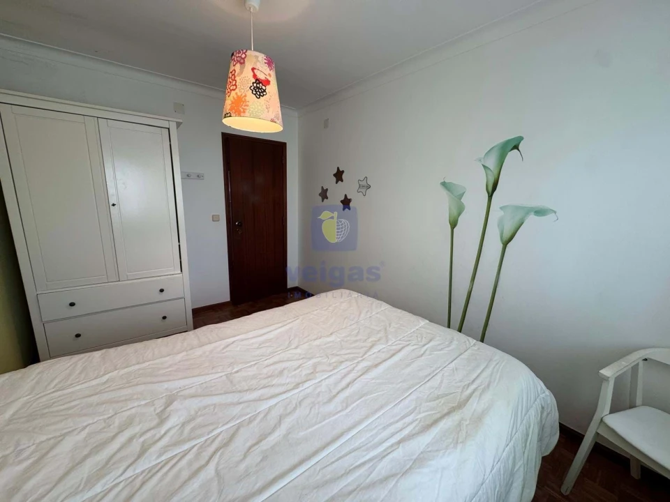 Moradia T4 para Venda em Ferrel Foto 16