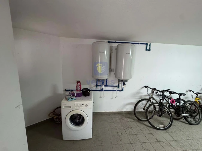 Moradia T4 para Venda em Ferrel Foto 30