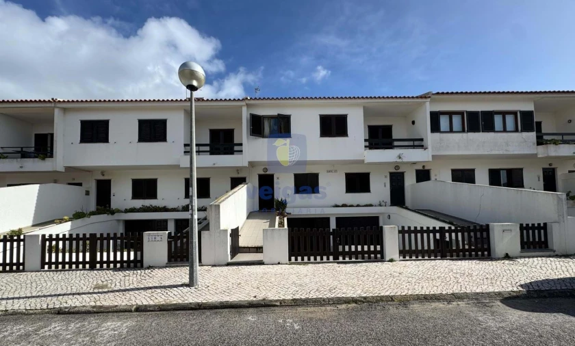 Moradia T4 para Venda em Ferrel Foto 32