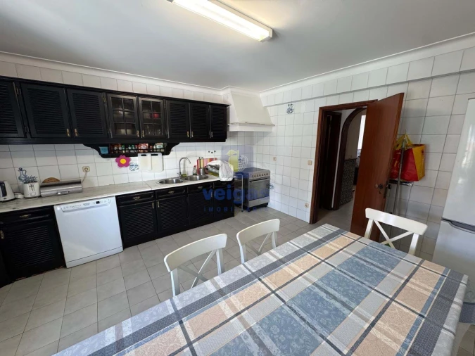 Moradia T4 para Venda em Ferrel Foto 10