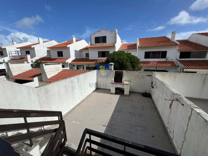 Moradia T4 para Venda em Ferrel Foto 12